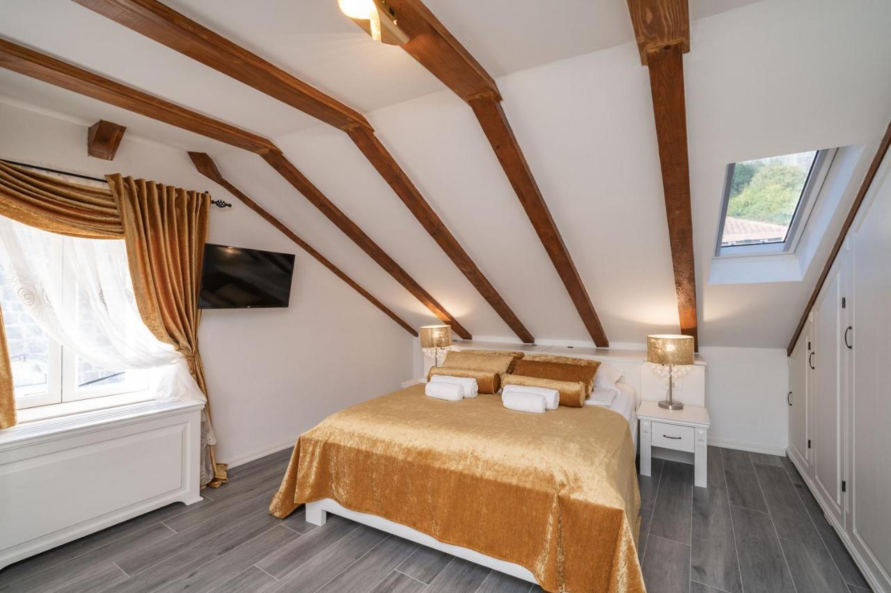 Rooms&Apartments Tomic Ston Buitenkant foto