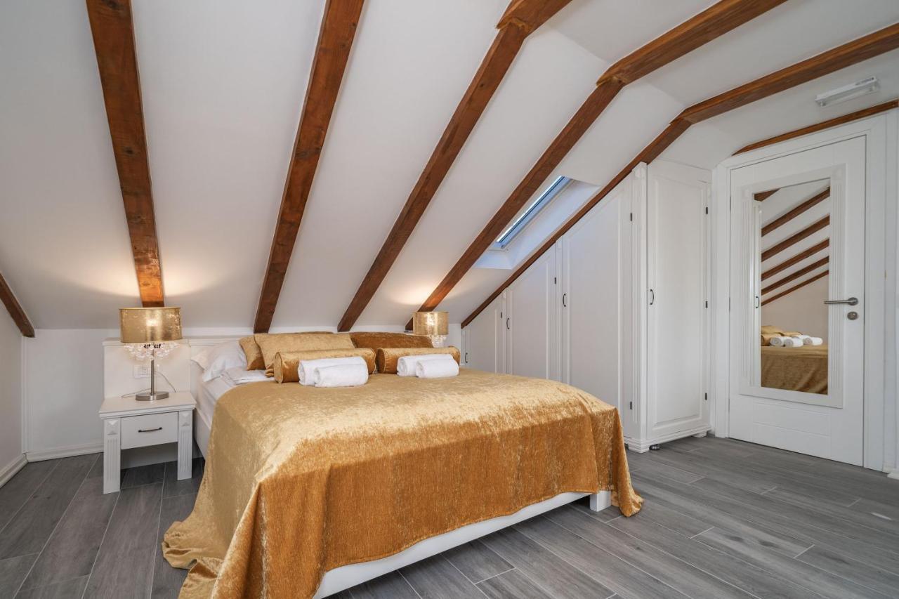 Rooms&Apartments Tomic Ston Buitenkant foto